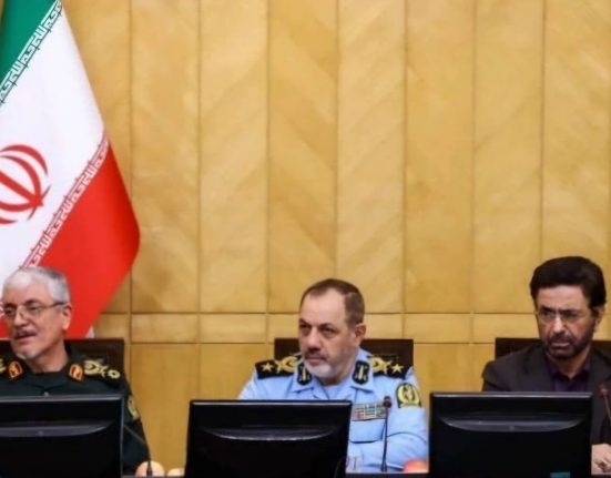 مالکی: مجلس برای تقویت بنیه دفاعی و رفع مشکلات معیشتی نیروهای مسلح «تمام‌قد» وارد میدان شده است