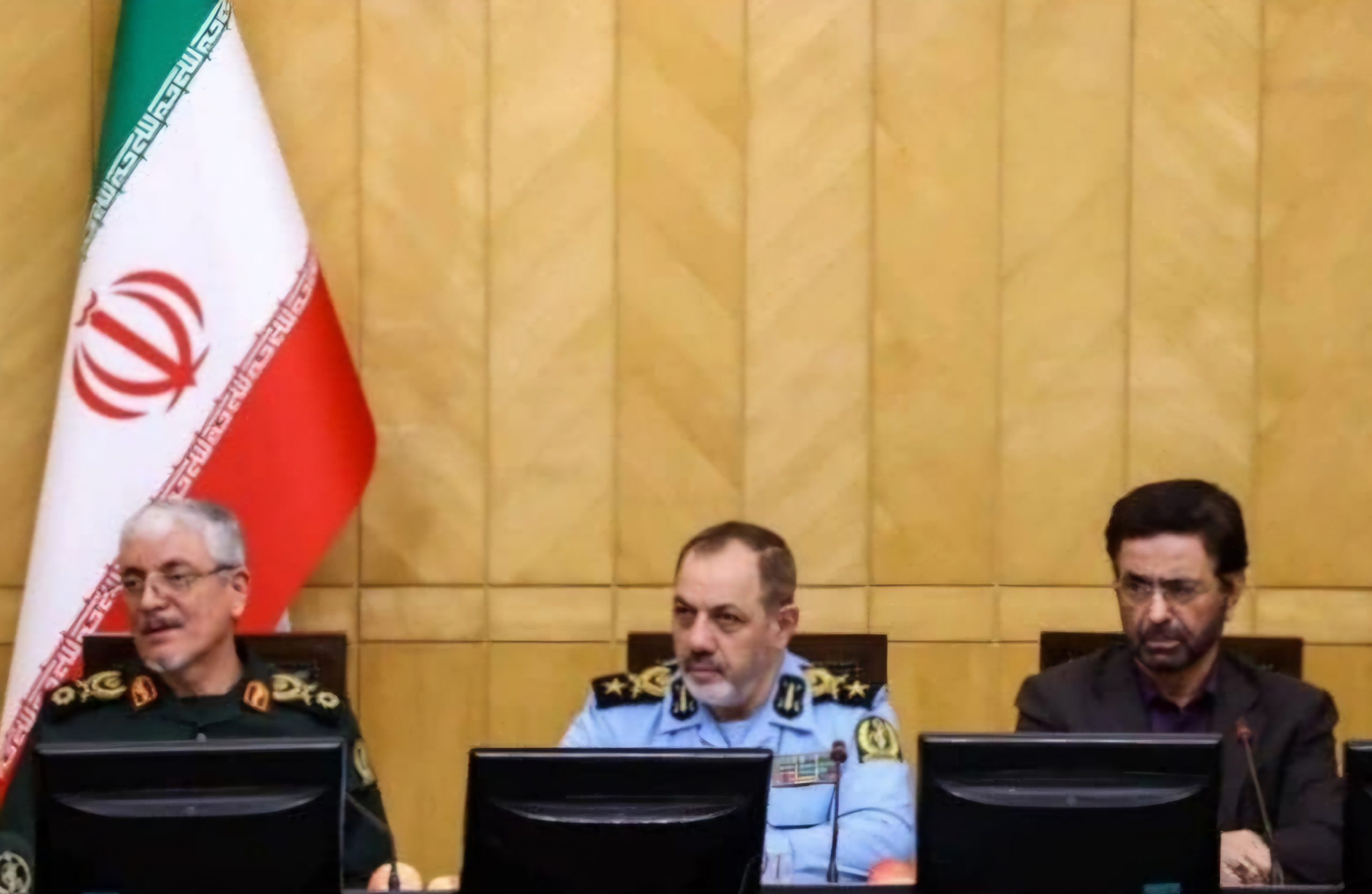 مالکی: مجلس برای تقویت بنیه دفاعی و رفع مشکلات معیشتی نیروهای مسلح «تمام‌قد» وارد میدان شده است