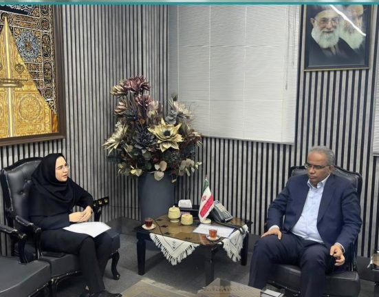 دیدار مریم عسکری دهنو با استاندار